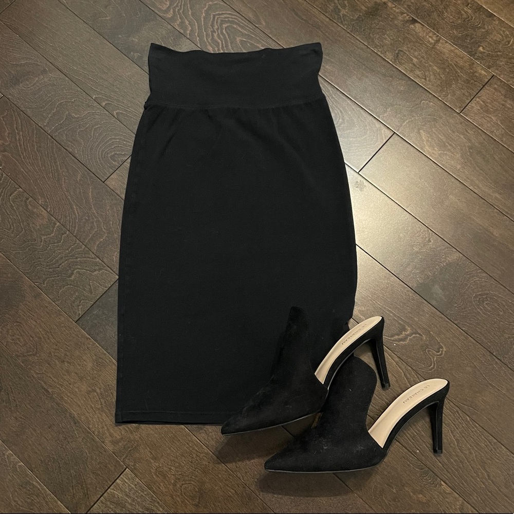 Wilfred black fitted skirt